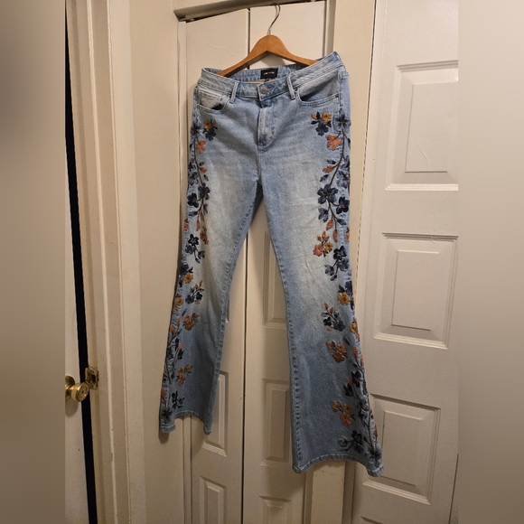 DRIFTWOOD Blue Straight Leg Jeans with Distressed Detailing 30.34 - Picture 3 of 16